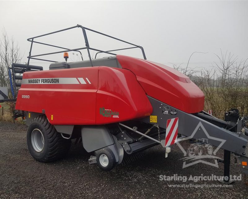 Massey Ferguson 2260 Baler