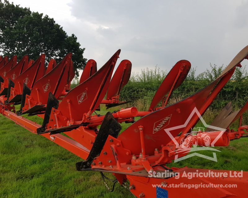 Kuhn 12 Furrow Auto Reset Plough