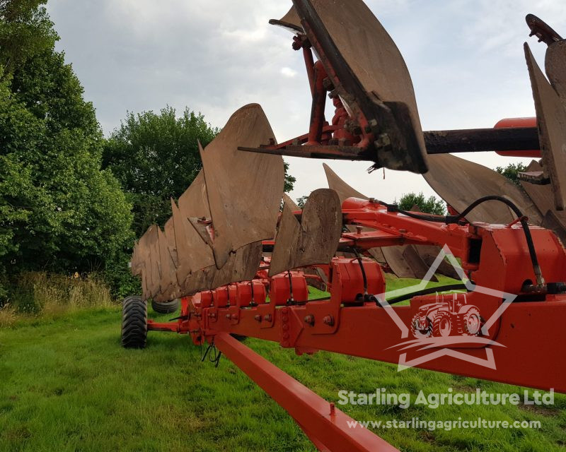 Kuhn 12 Furrow Auto Reset Plough