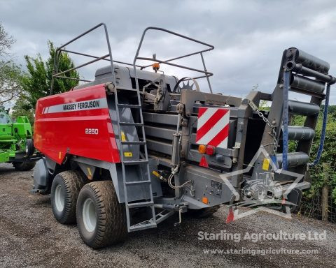 Massey Ferguson 2250 Baler