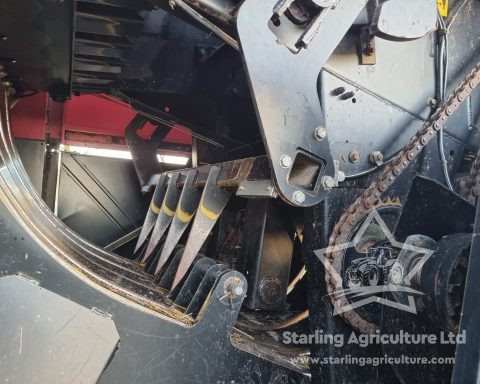 New Holland D1010 Baler