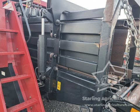 New Holland D1010 Baler