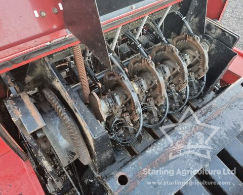 New Holland D1010 Baler