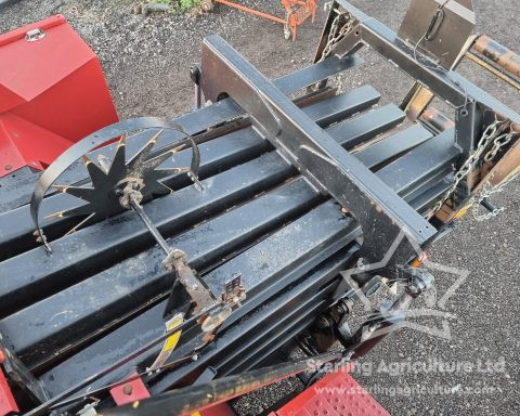 New Holland D1010 Baler