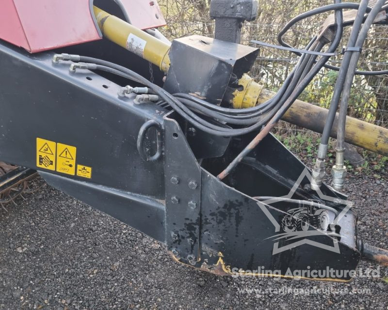 New Holland D1010 Baler