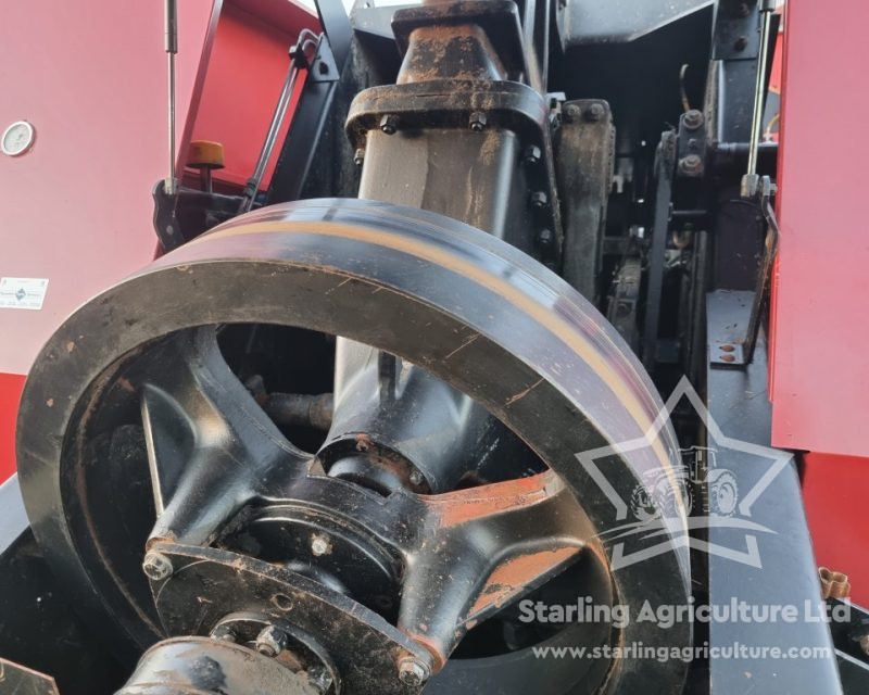 New Holland D1010 Baler