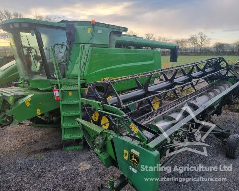 John Deere 9780 CTS Combine