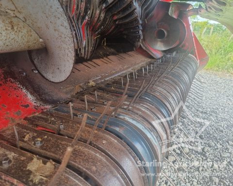 Massey Ferguson 187 Baler