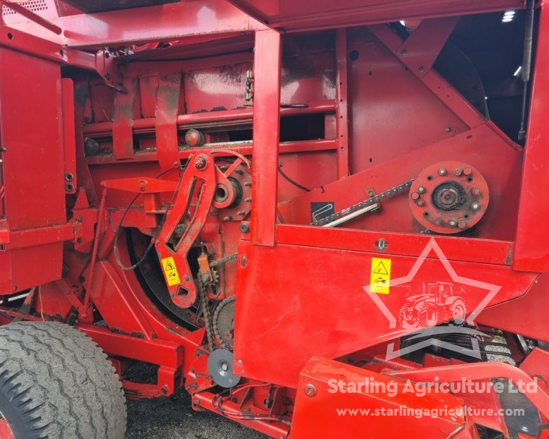 Massey Ferguson 187 Baler