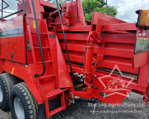 Massey Ferguson 187 Baler