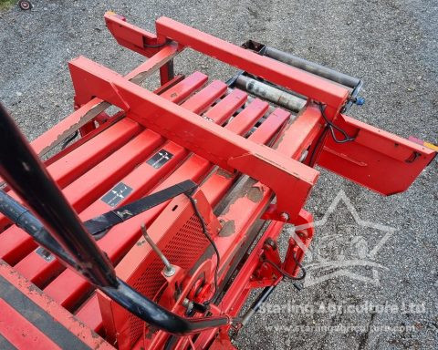 Massey Ferguson 187 Baler