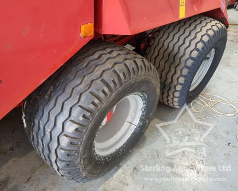 Massey Ferguson 187 Baler