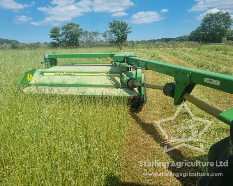 John Deere 1365 Mower Conditioner