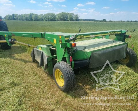 John Deere 1365 Mower Conditioner