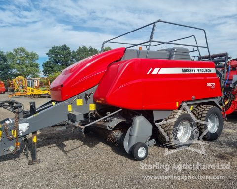 Massey Ferguson 2270 Baler