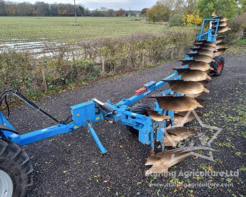 Lemken Euro-Titan 11 Furrow Plough