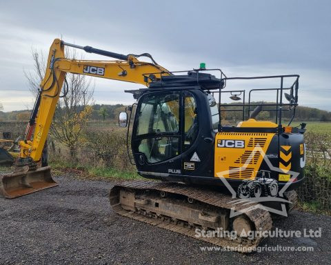 JCB JS130LC Plus