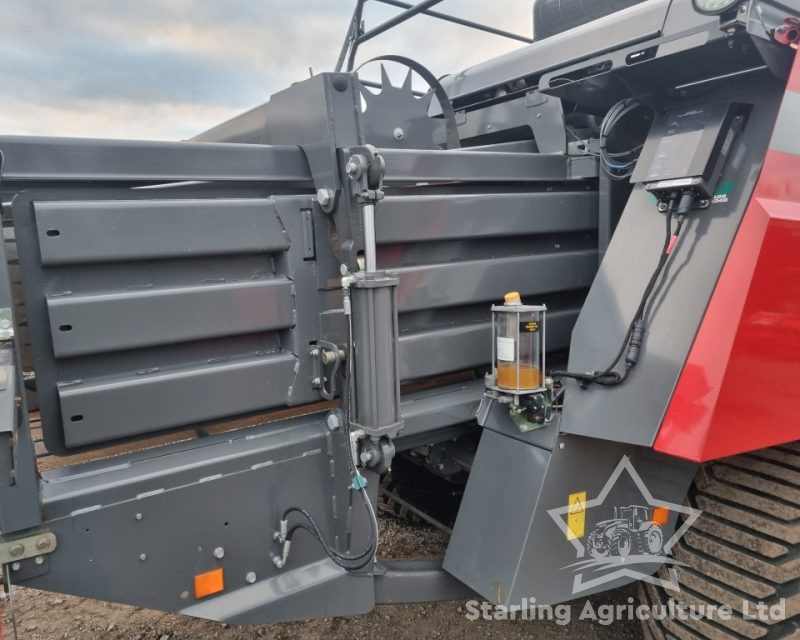 Massey Ferguson 2270 Baler