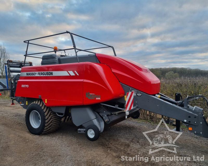 Massey Ferguson 2270 Baler