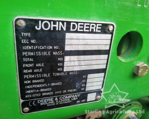 John Deere 6820