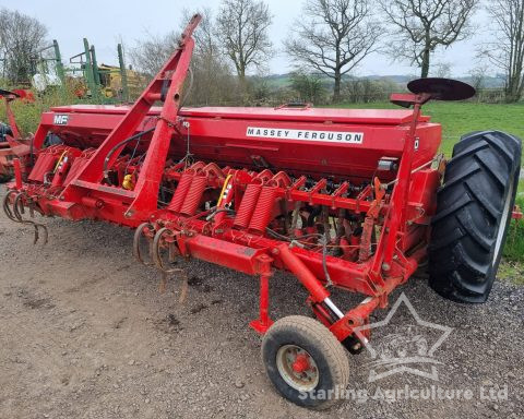 Massey Ferguson 30 Drill