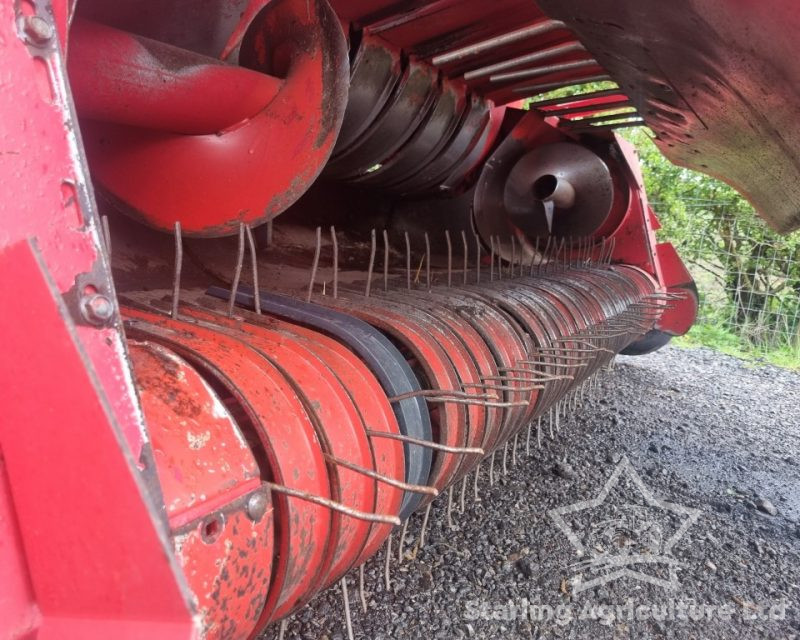 Massey Ferguson 186 Baler