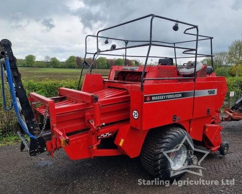 Massey Ferguson 186 Baler