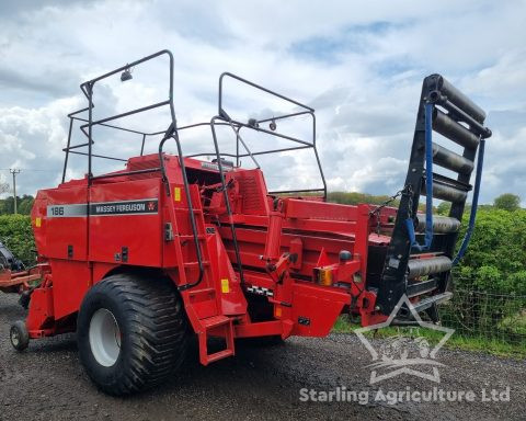 Massey Ferguson 186 Baler