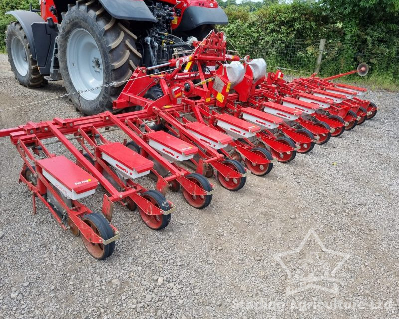 Kverneland 12 Row Beet Drill