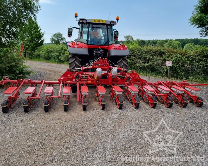 Kverneland 12 Row Beet Drill