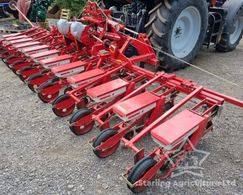 Kverneland 12 Row Beet Drill