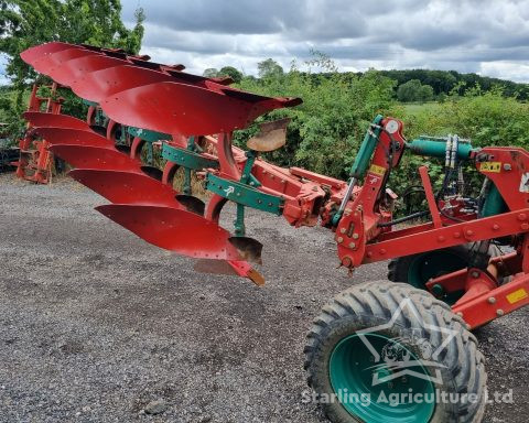 Kverneland PW100 Plough