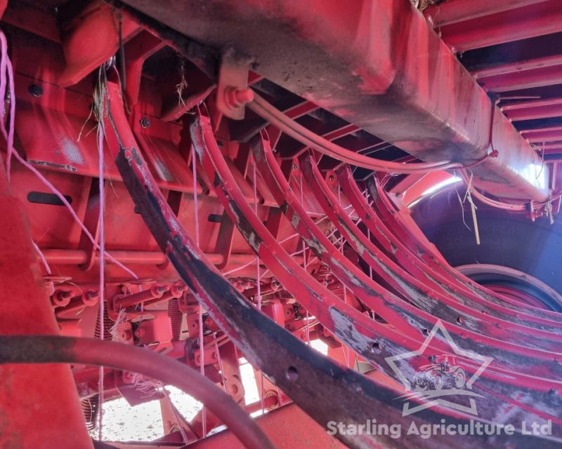 Massey Ferguson 186 Baler