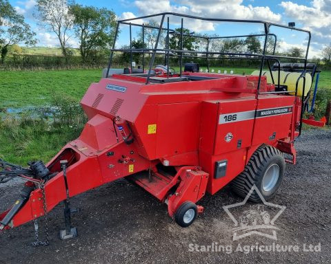 Massey Ferguson 186 Baler