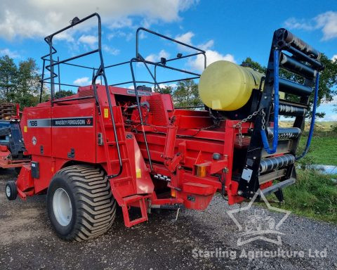 Massey Ferguson 186 Baler