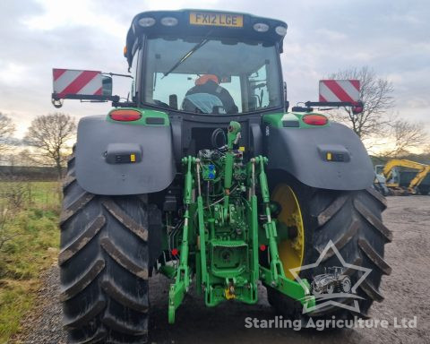 John Deere 6210R