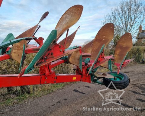 Kverneland PM100 7F Plough