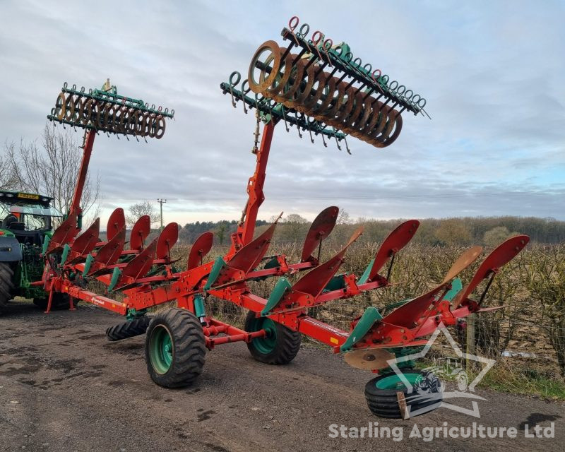 Kverneland PM100 7F Plough