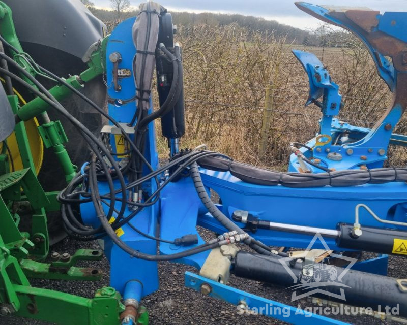 Lemken Juwel 8 OF Plough