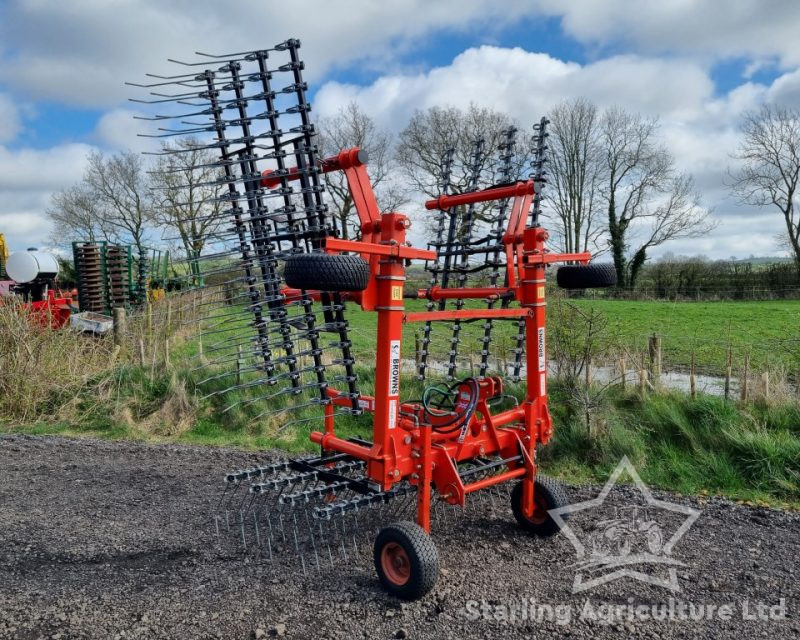 Browns 6m Grass Harrow.