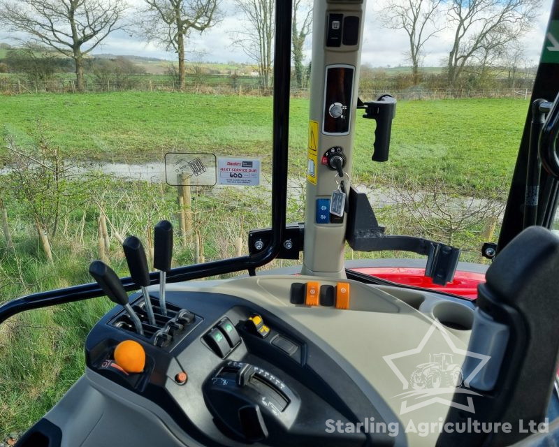 Massey Ferguson M 4708