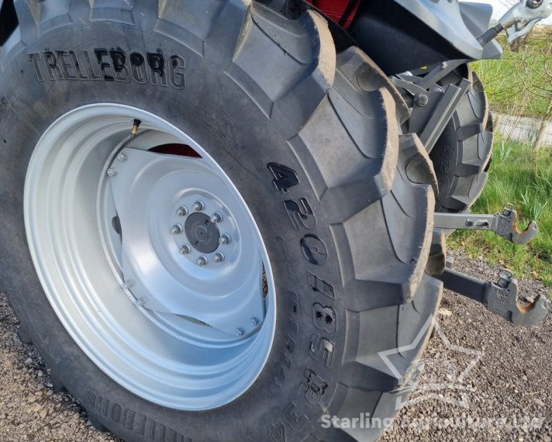 Massey Ferguson M 4708