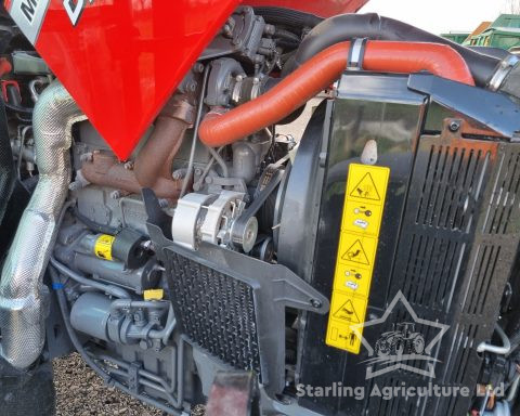 Massey Ferguson M 4708