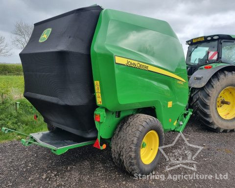 John Deere V451R Round Baler
