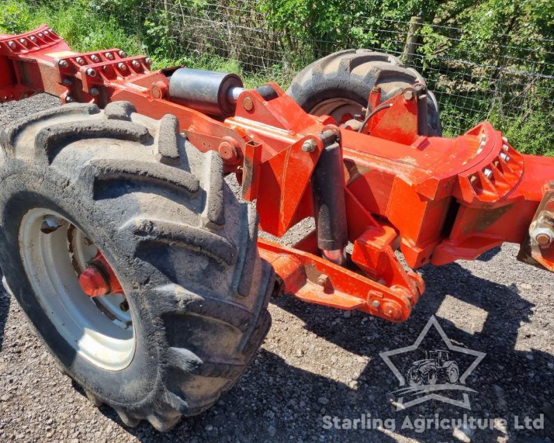 Gregorie Besson 12F Plough