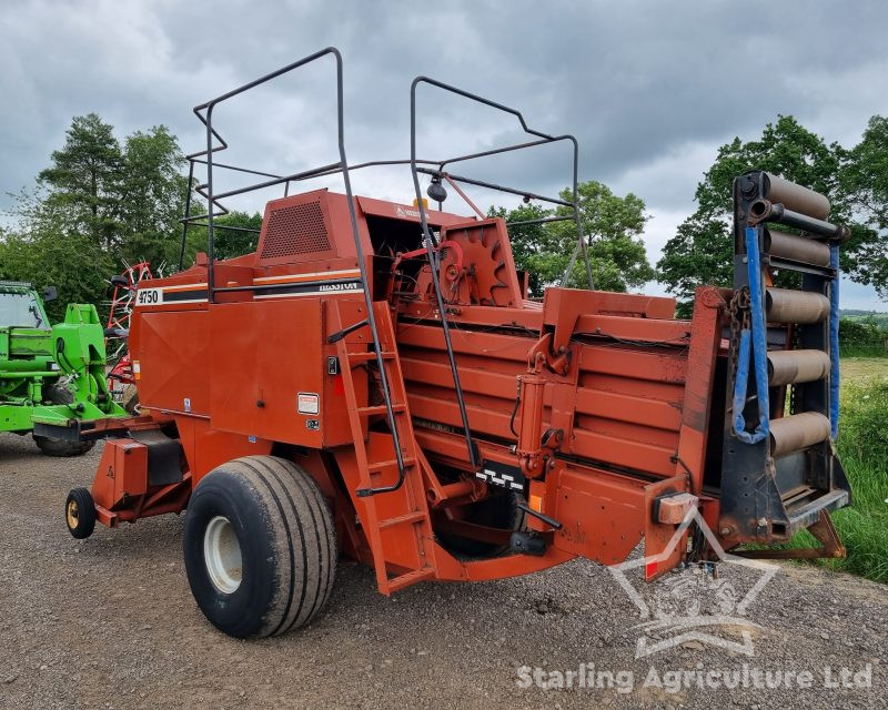 Mini Hesston 4755 Baler