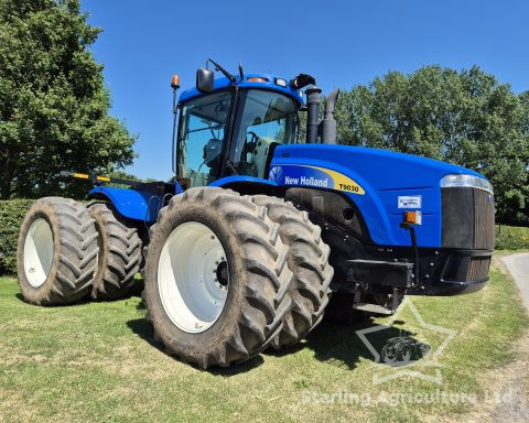 New Holland T9030