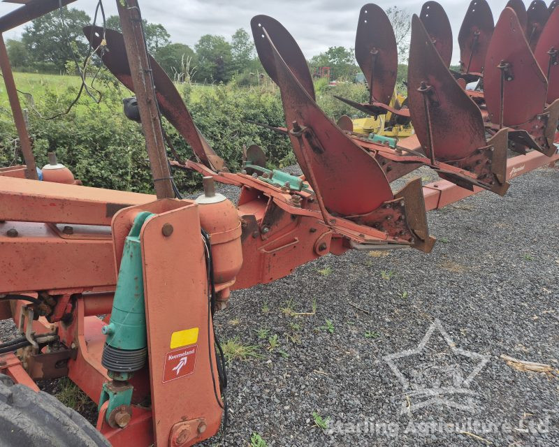 Kverneland RX100 12F Plough