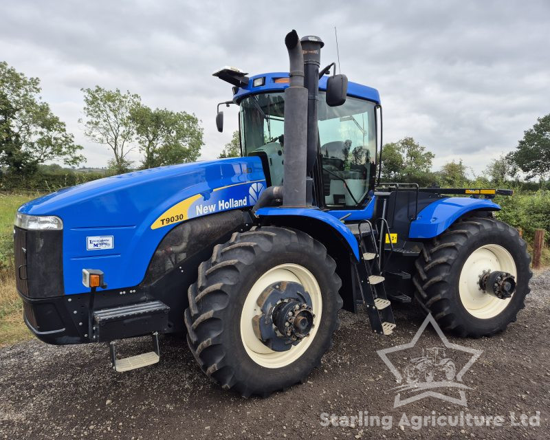 New Holland T9030