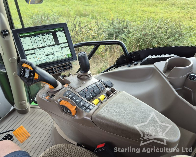 John Deere 6250R